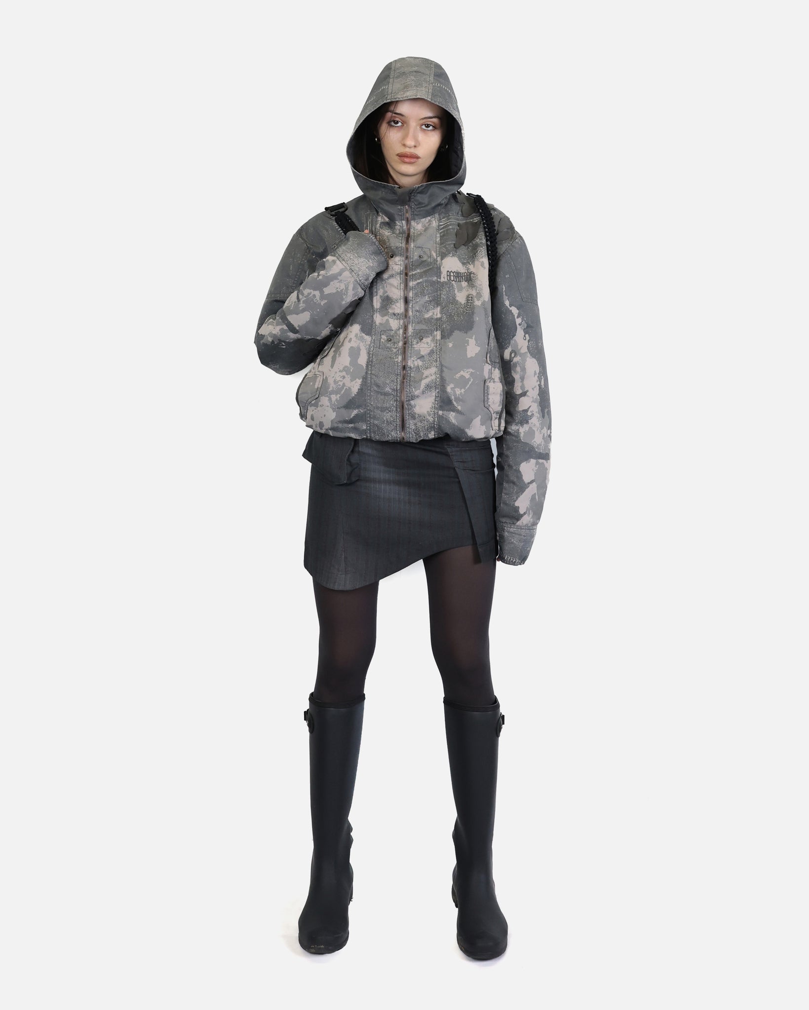 WIND BREAKER