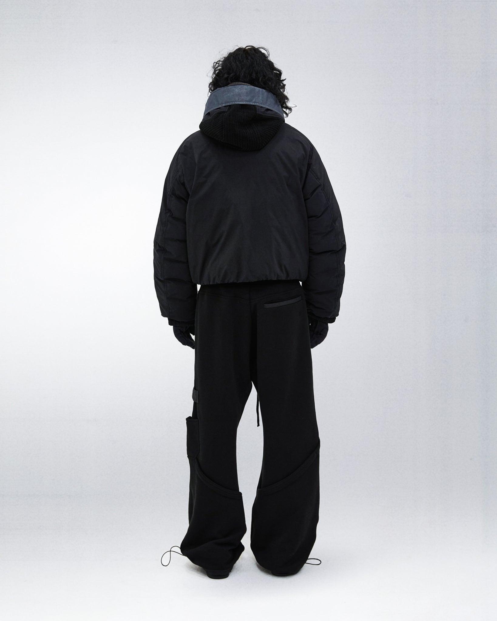 REVERSIBLE DOWN BOMBER