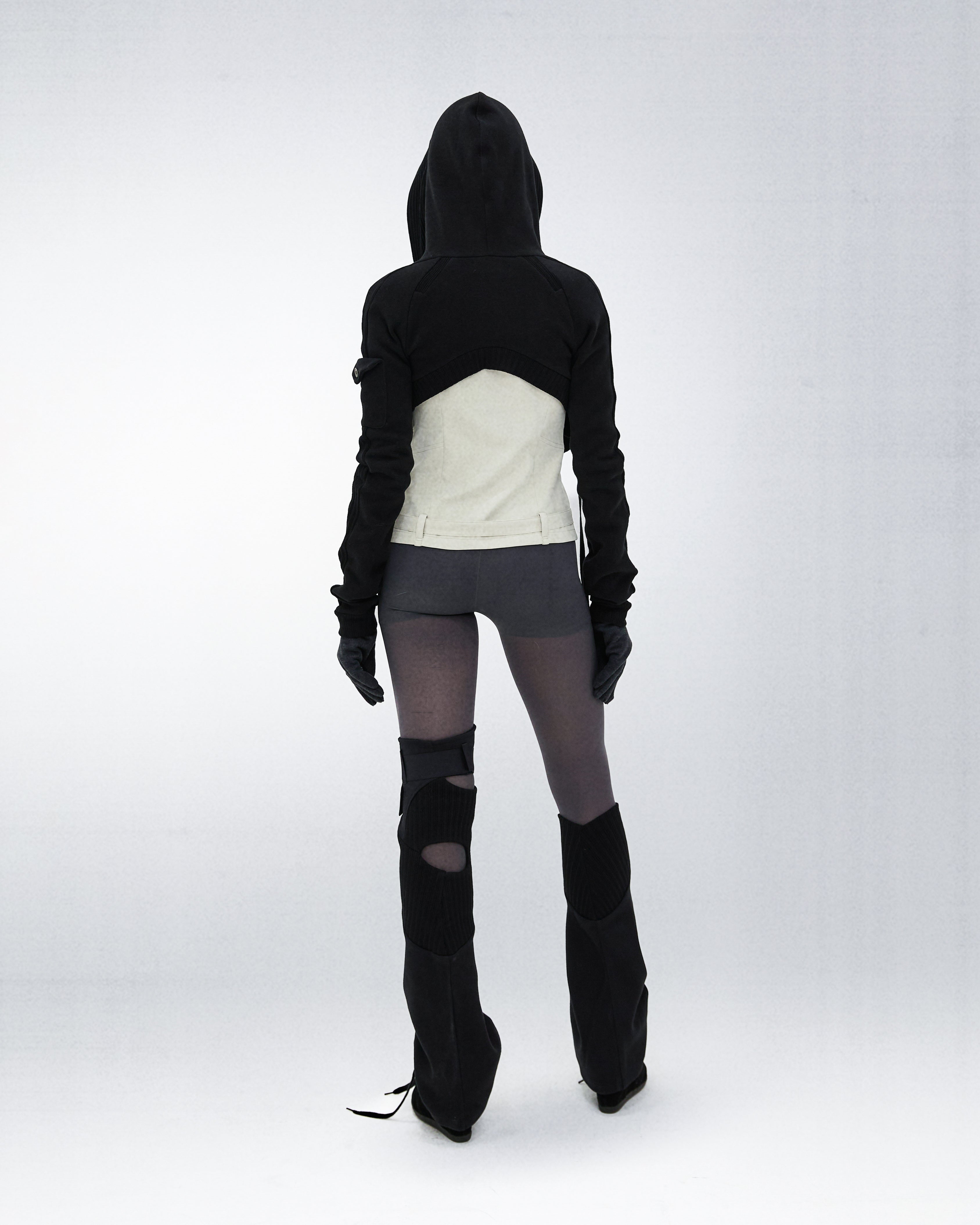 ASYMMETRIC LEG WARMER