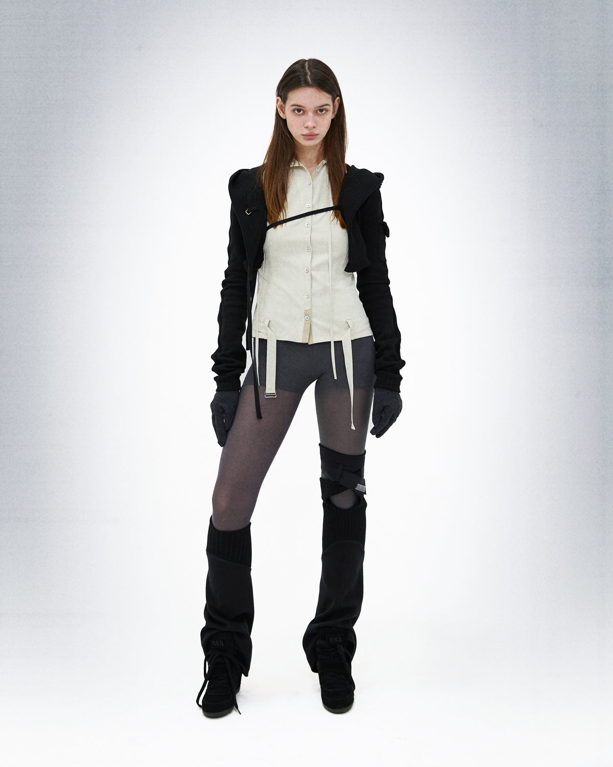HOODED BOLERO