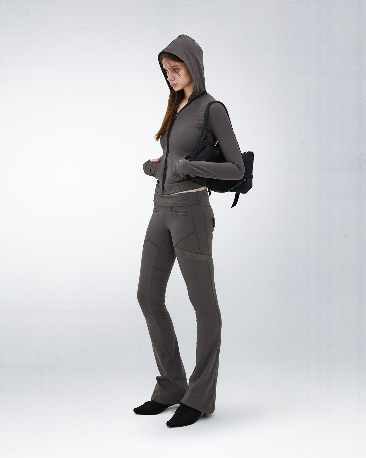 HOODED ZIP TOP