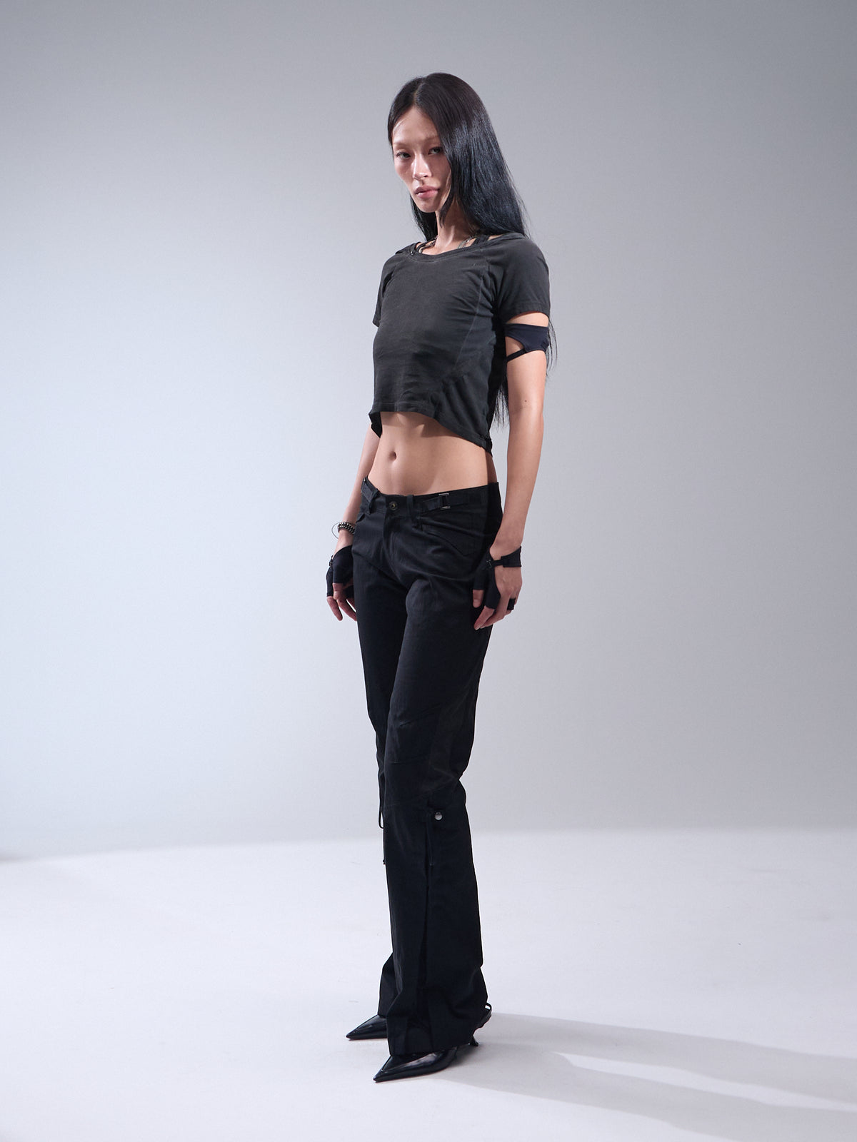 LOW RISE PANTS
