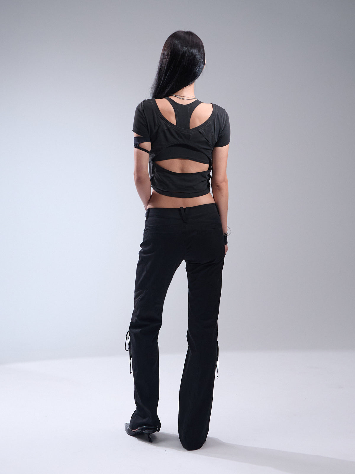 LOW RISE PANTS
