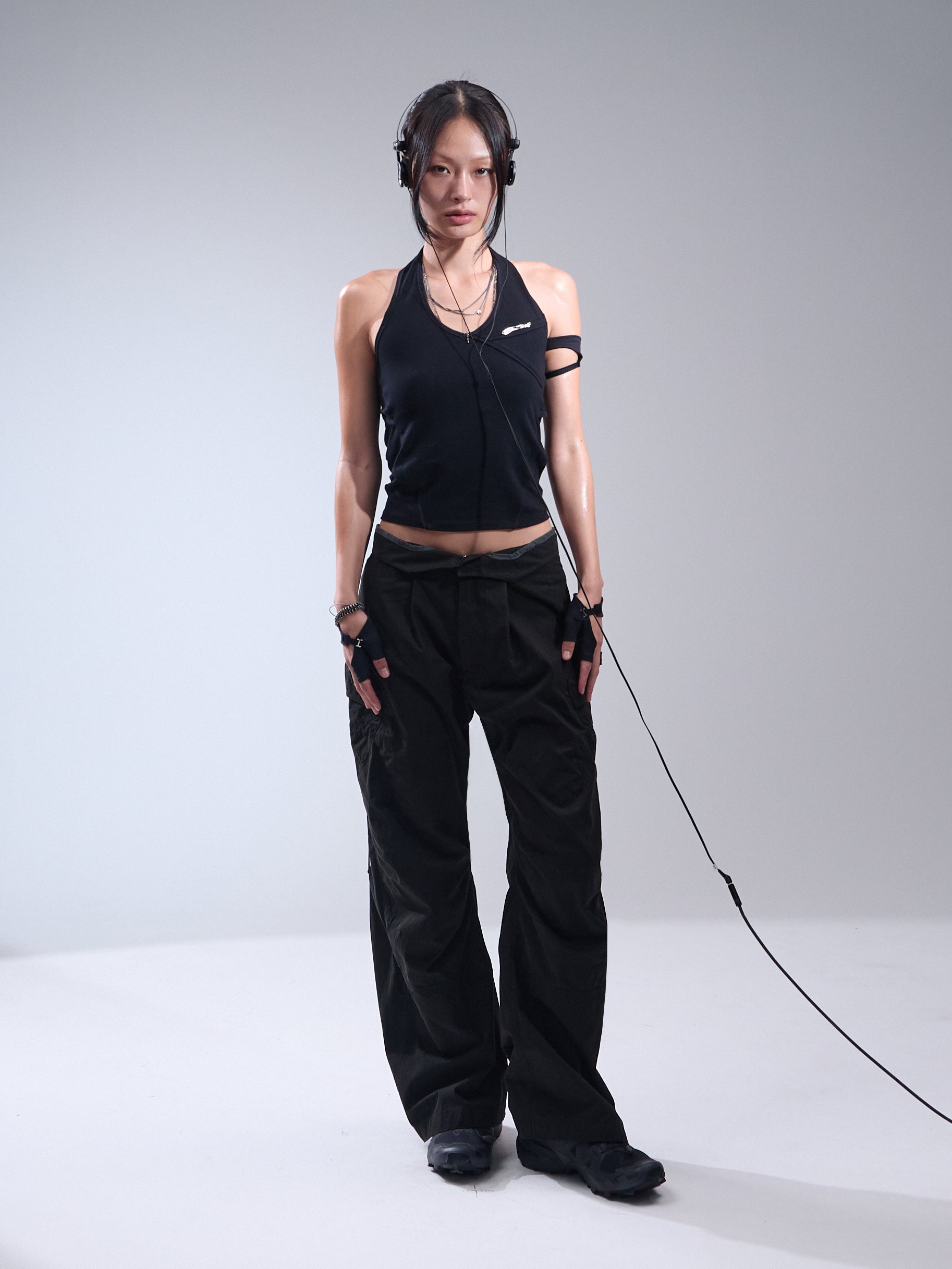 BACKSTRAP SLEEVELESS
