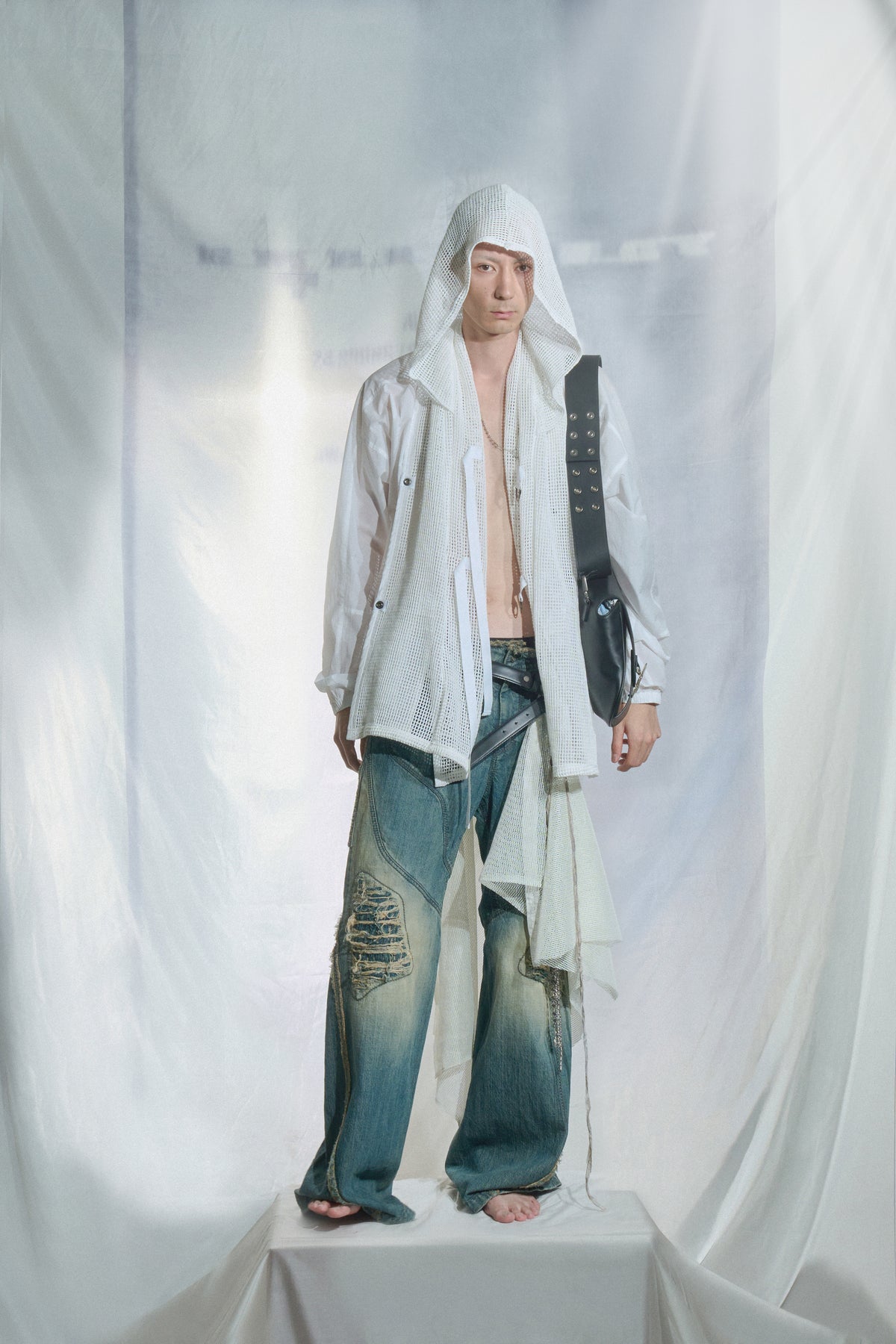 WANDELBARE WINDBREAKER MIT KAPUZE