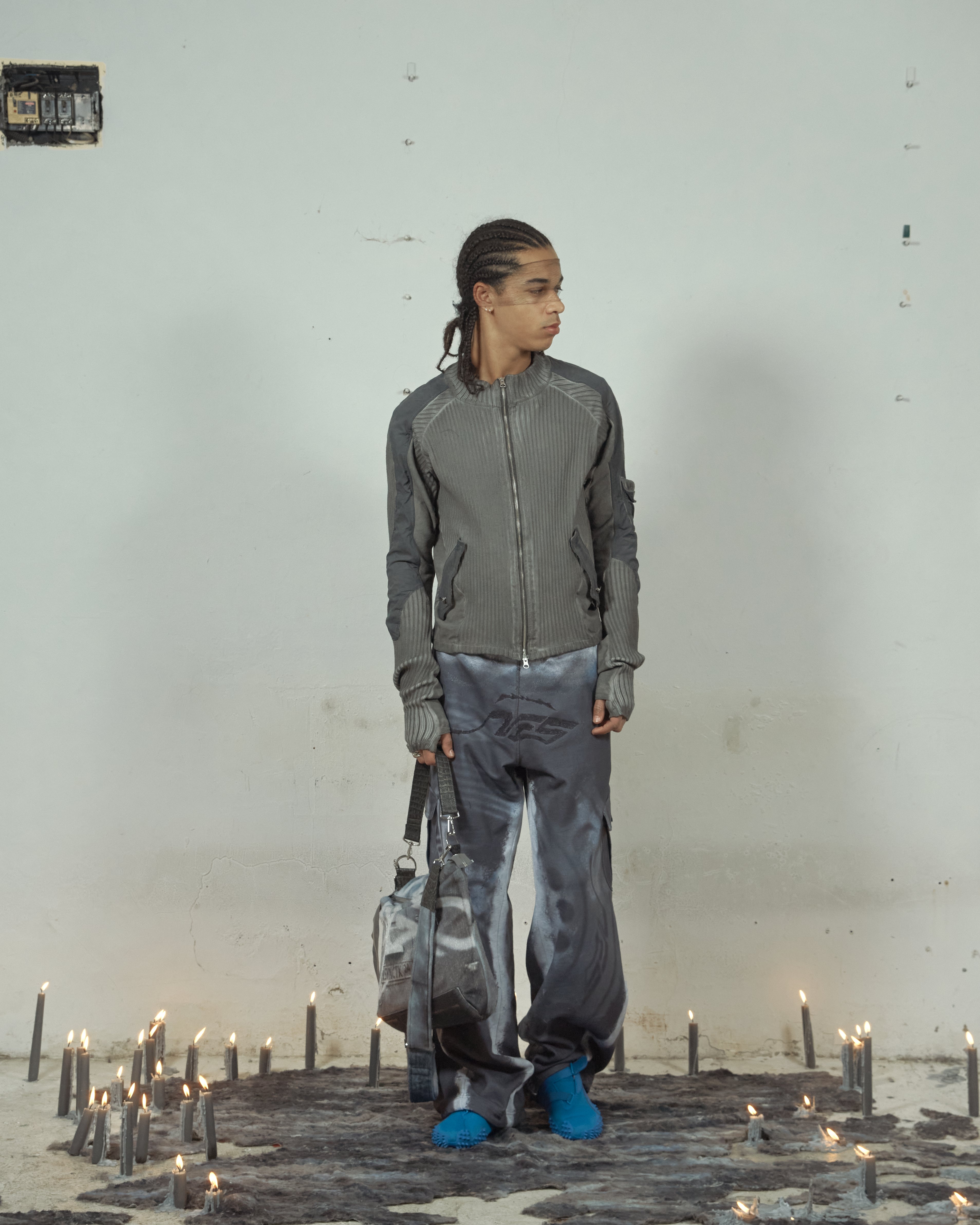 ジップカーディガン